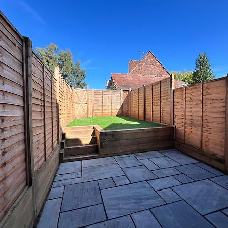 Two Bedroom Bridgnorth Bliss Dış mekan fotoğraf